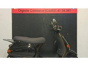 VENDO VESPA 50 ET2 (1997 - 98) USATA A OLGIATE COMASCO (CODICE 9837123) - MOTO.IT