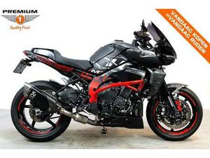 YAMAHA MT-10 SPECIAL ZWART