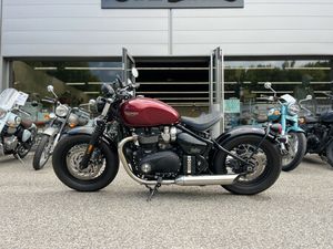 TRIUMPH BOBBER BONNEVILLE