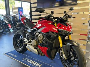 DUCATI STREETFIGHTER V4S