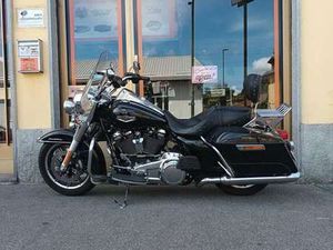 HARLEY-DAVIDSON ROAD KING NERO