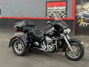 2011 HARLEY-DAVIDSON TRIGLIDE ULTRA CLASSIC