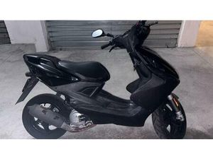 VENDO YAMAHA AEROX 50 R (2007 - 18) USATA A ROMA (CODICE 9836552) - MOTO.IT