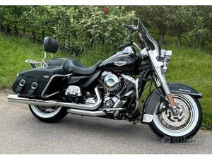 HARLEY-DAVIDSON TOURING ROAD KING - 2014