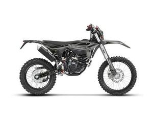 NEUFAHRZEUG BETA ENDURO RR 4T 125 T X SPECIAL SOFORT LIEFERBAR