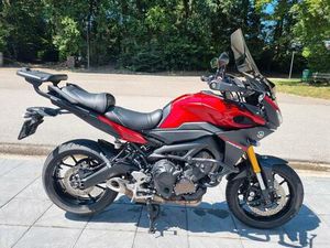 ② YAMAHA MT-09 TRACER 2015 – 32.000 KM – BOMVOL EXTRA'S!