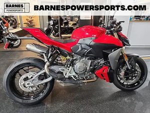 2026 DUCATI STREETFIGHTER V2