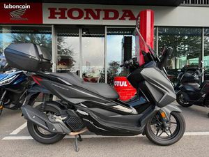 HONDA FORZA 125 TOP BOX