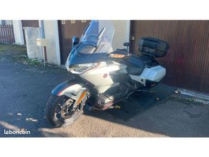 HONDA GL 1800 GOLDWING BAGGER DCT