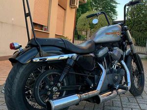 HARLEY-DAVIDSON 1200 CUSTOM NERO