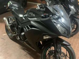 KAWASAKI NINJA 300 ABS NERO