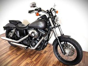HARLEY-DAVIDSON DYNA STREET BOB SPECIAL