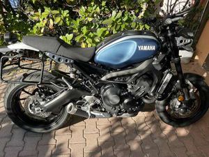 YAMAHA XSR 900 ABS