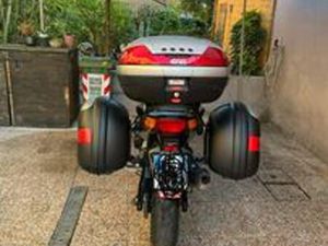 MOTO CBF DEL 2004 MA USATA VERAMENTE POCO