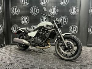 KAWASAKI ELIMINATOR 500 BRITELO, GÉMEOS E OURILHE