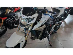 VENDO SUZUKI GSR 750 (2010 - 15) USATA A PIACENZA (CODICE 9838132) - MOTO.IT
