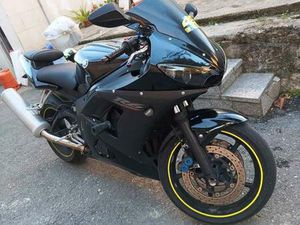 YAMAHA - YZF R6