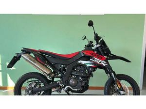 VENDO APRILIA SX 125 (2021 - 24) USATA A TREBASELEGHE (CODICE 9839060) - MOTO.IT