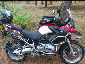 BMW 1200 GS. KUFRY GRYFINO