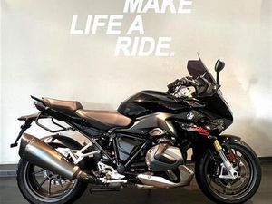 BMW R 1250 RS AKRAPOVIC, GARANTIE, 3 PAKEKTE