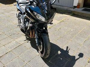 YAMAHA FZ6 S2 FAZER (TÜV 10/27)