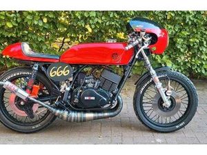 YAMAHA RD 250 AC 2ZYLINDER 2TAKT 1A2 CAFÉ RACER RENNMASCHINE