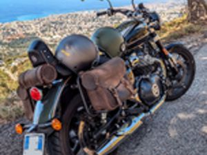 ROYAL ENFIELD SUPER METEOR 650