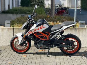 KTM 390 DUKE