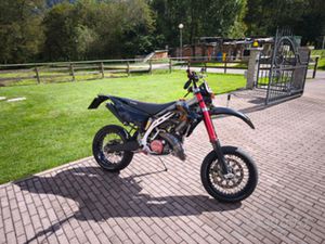 FANTIC MOTARD 125 CC 2T
