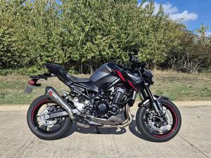 KAWASAKI Z900