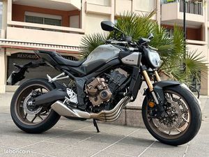 MOTO HONDA CB650R E-CLUTCH BRIDÉE A2 - PROCHE DU NEUF - DÉBRIDABLE A