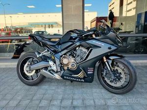 HONDA CBR 650 R