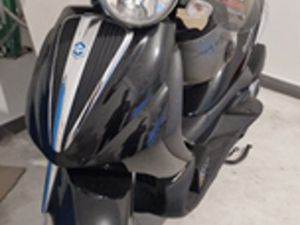 PIAGGIO BEVERLY 250 IE TOURER