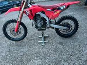 HONDA CRF 250 4 T 2024