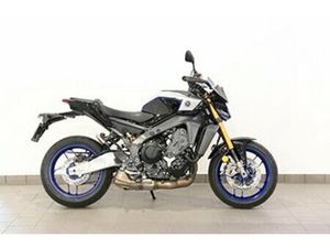 YAMAHA MT-09 SP - DEMOKAMPANJ! EXTRA TILLBEHÖR! (HEU57D) - BYTBIL.COM ◊
