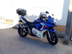 SUZUKI GSX 650 F