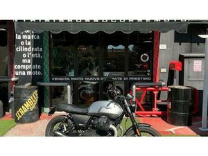 VENDO MOTO GUZZI V7 III ROUGH (2018 - 20) USATA A PISTOIA (CODICE 9840116) - MOTO.IT