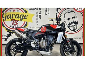 VENDO HUSQVARNA SVARTPILEN 801 (2024 - 25) USATA A ROMA (CODICE 9839372) - MOTO.IT
