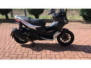 VENDO APRILIA SR GT 200 (2022 - 24) USATA A PIACENZA (CODICE 9839655) - MOTO.IT