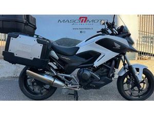 VENDO HONDA NC 750 X DCT ABS (2014 - 15) USATA A TERNI (CODICE 9840032) - MOTO.IT