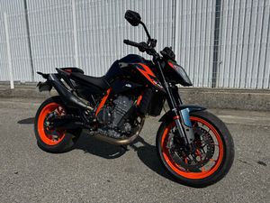 KTM 890 DUKE R