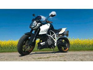 KTM 990 SUPERDUKE
