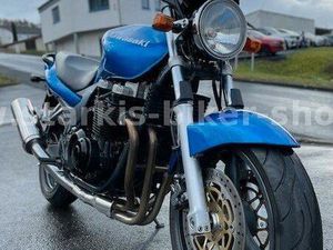 KAWASAKI ZR 750 NAKED