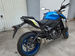 SUZUKI GSX S 1000