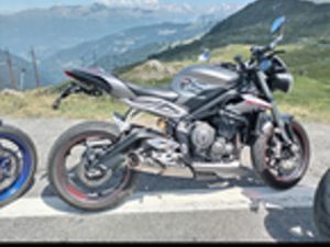 STREET TRIPLE 765 RS 2019