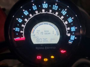 ROYAL ENFIELD SUPER METEOR 650