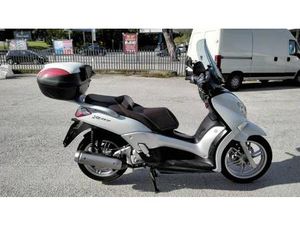 VENDO YAMAHA X-CITY 250 (2006 - 16) USATA A CIVITANOVA MARCHE (CODICE 9840468) - MOTO.IT