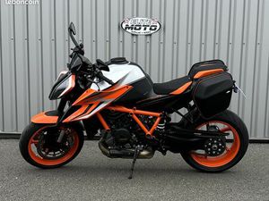 KTM 1290 SUPERDUKE R 2022