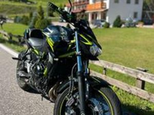 KAWASAKI Z650
