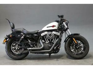 HARLEY-DAVIDSON SPORTSTER 1200
